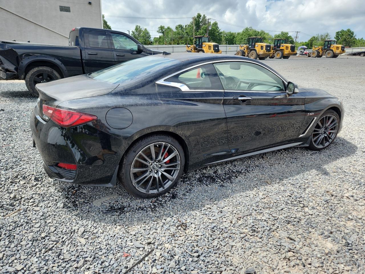 2017 Infiniti Q60 Red Sport 400 - Фото 3