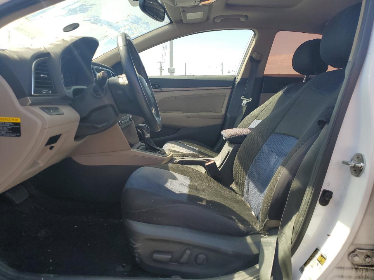 2017 Hyundai Elantra Se - Image 7