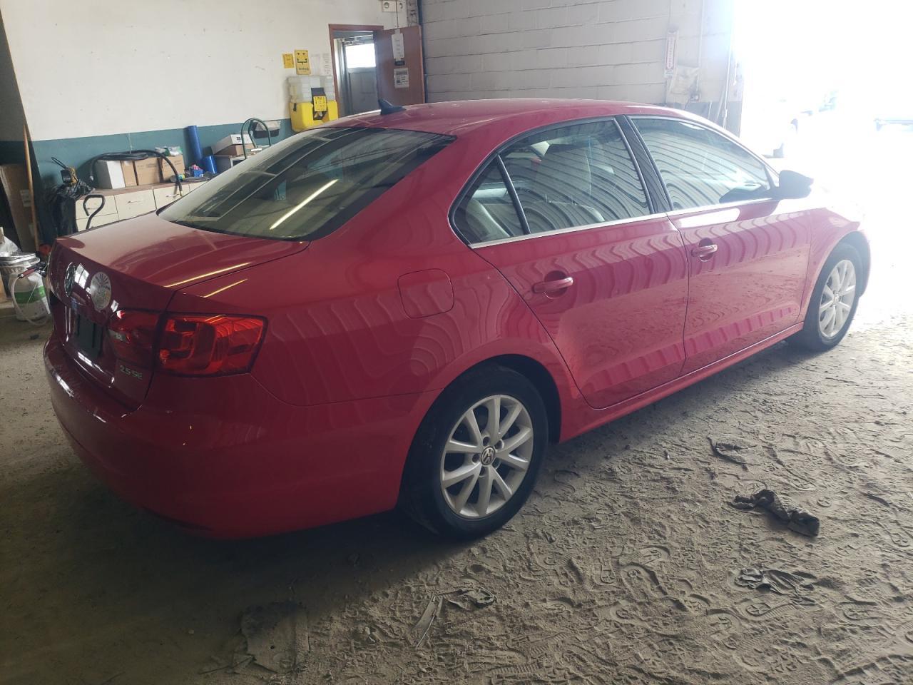 2013 Volkswagen Jetta Se - Фото 3