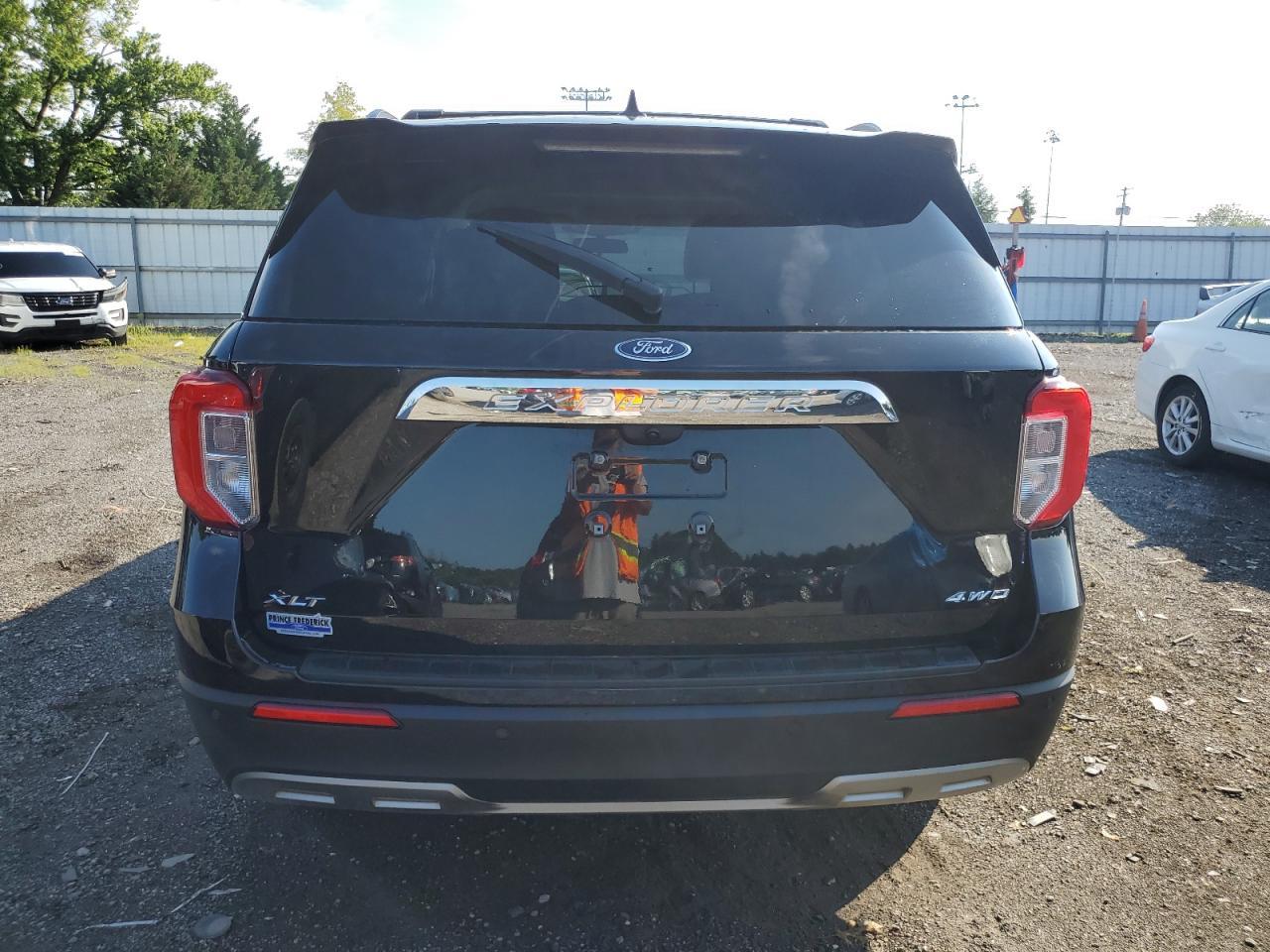 2022 Ford Explorer Xlt - Фото 6