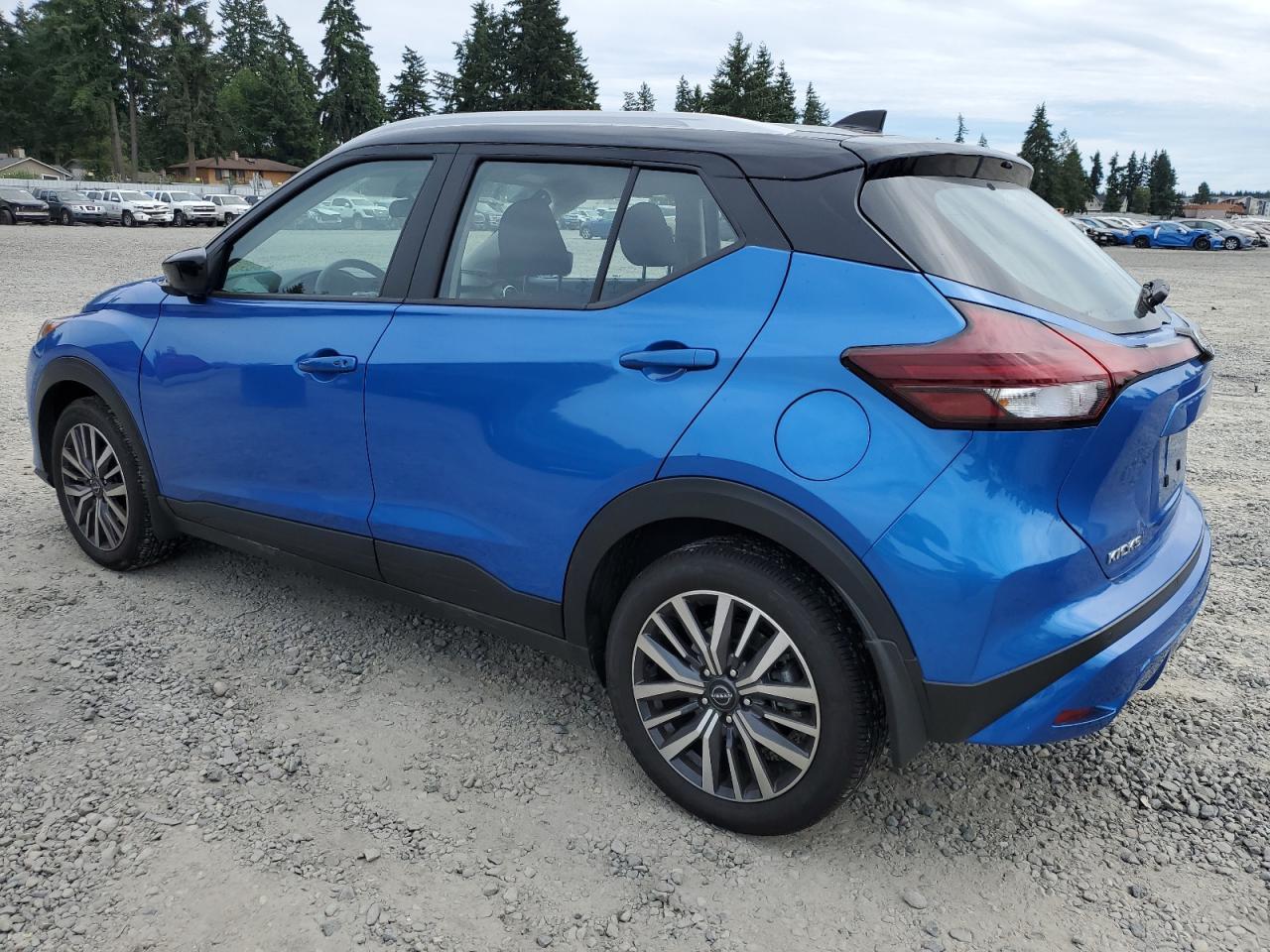 2024 Nissan Kicks Sv - Image 2