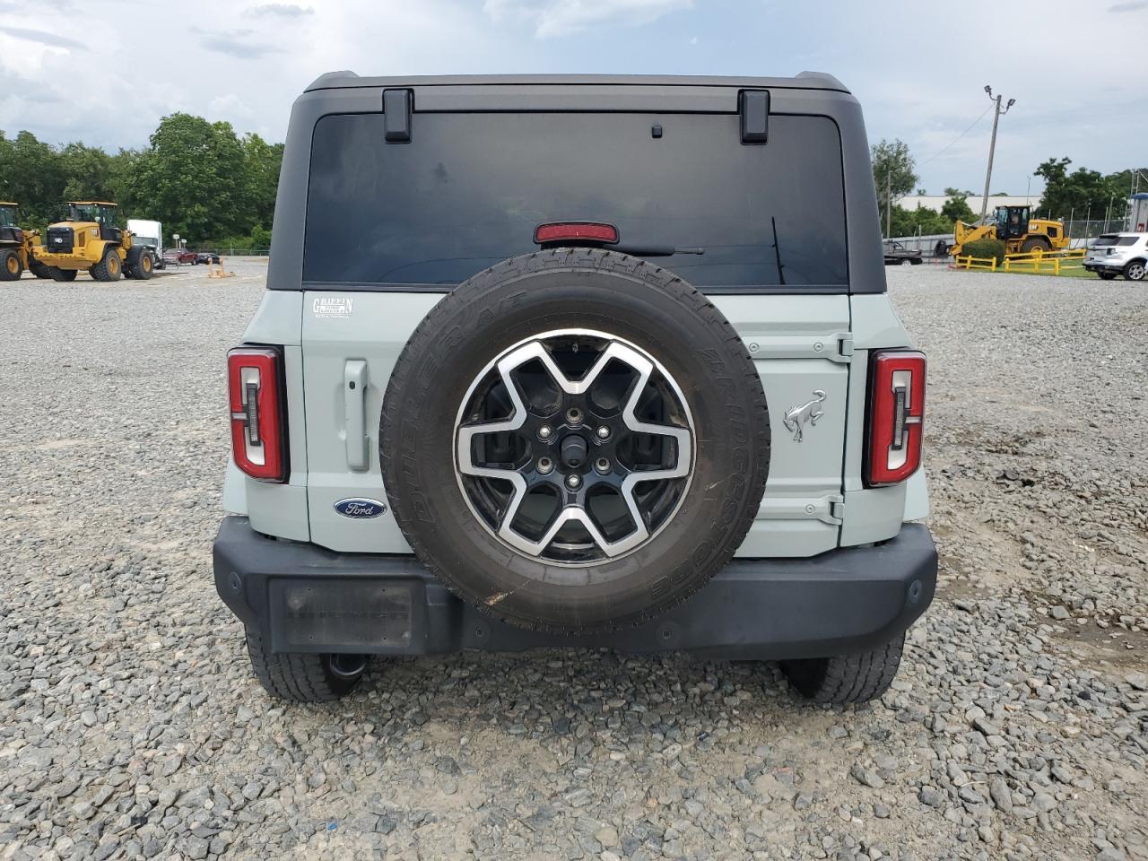 2023 Ford Bronco Base - Image 6