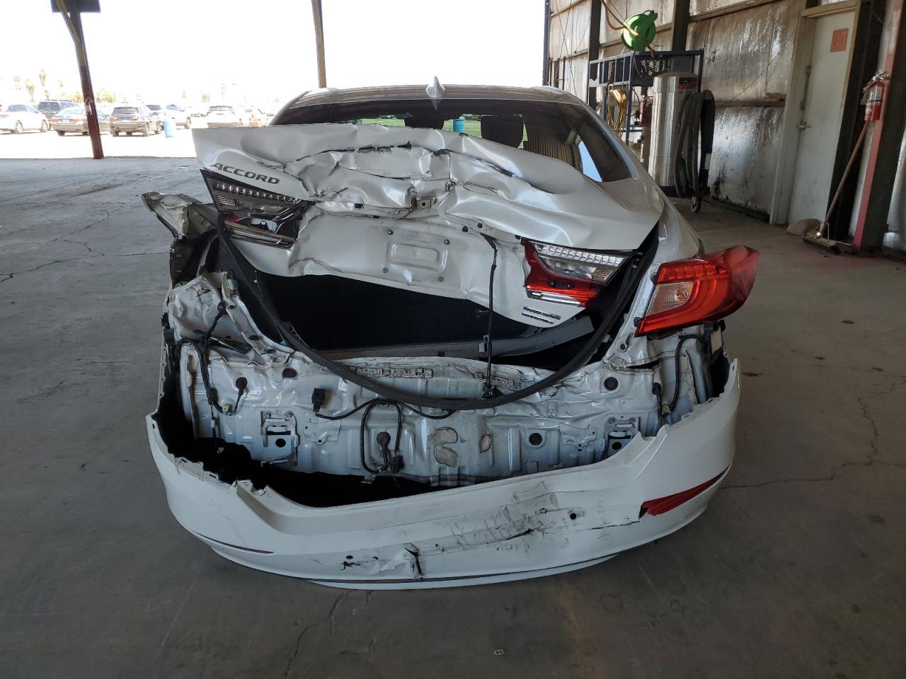 2019 Honda Accord Touring Hybrid - Фото 6