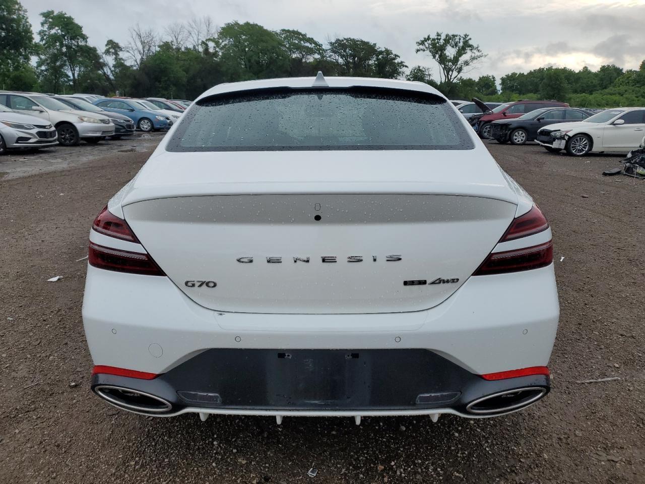 2022 Genesis G70 Base - Фото 6