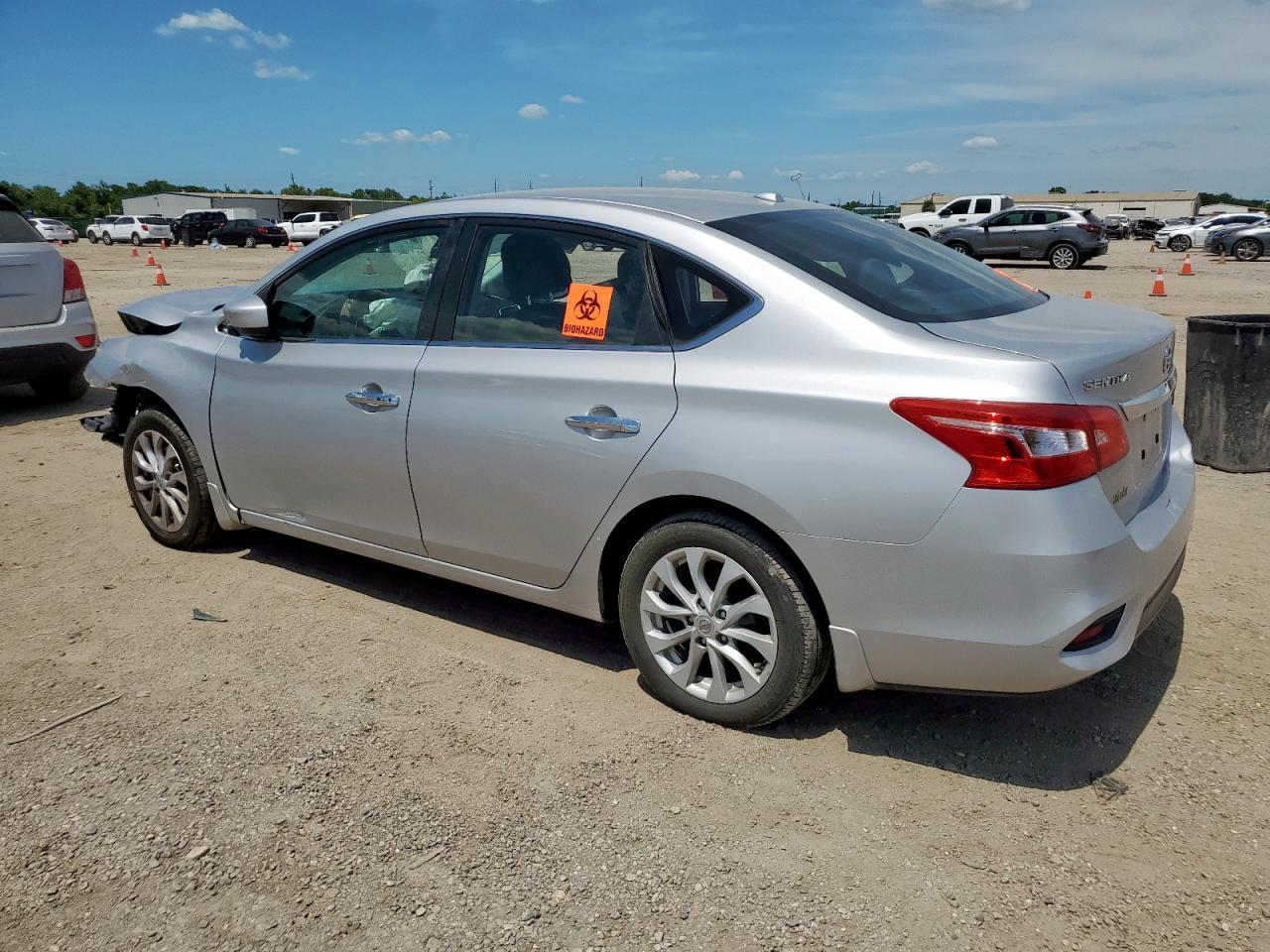2018 Nissan Sentra S - Фото 2
