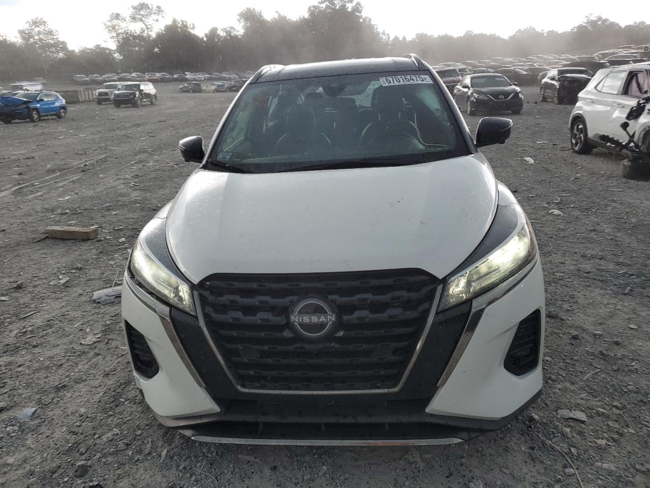 2023 Nissan Kicks Sr - Фото 5