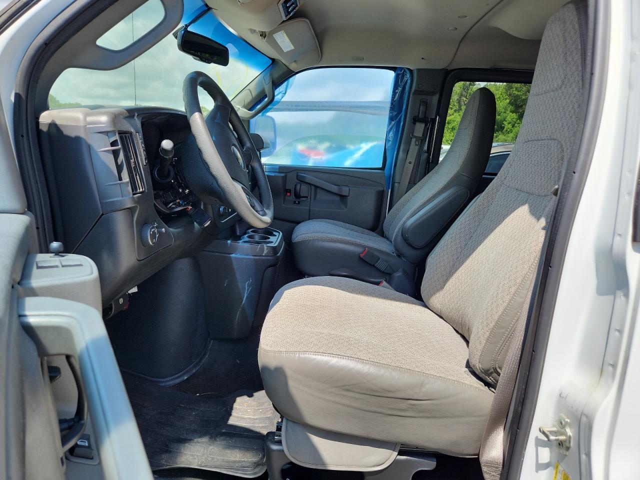 2017 Chevrolet Express G3500 Lt - Фото 7