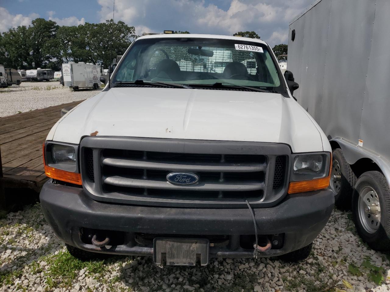 2000 Ford Super Duty F-350 W/D - Image 5