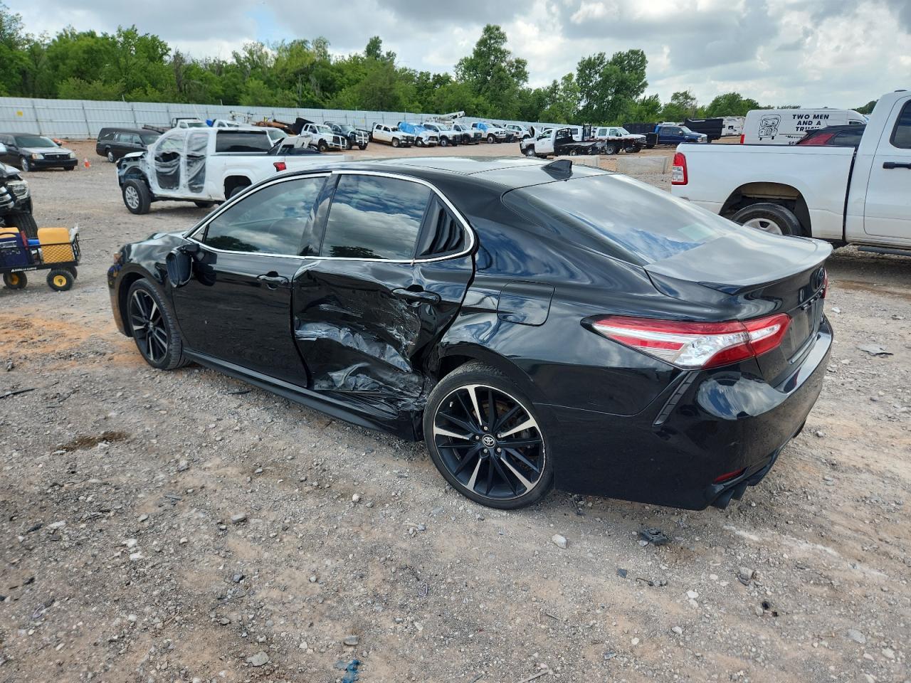 2019 Toyota Camry Xse - Фото 2
