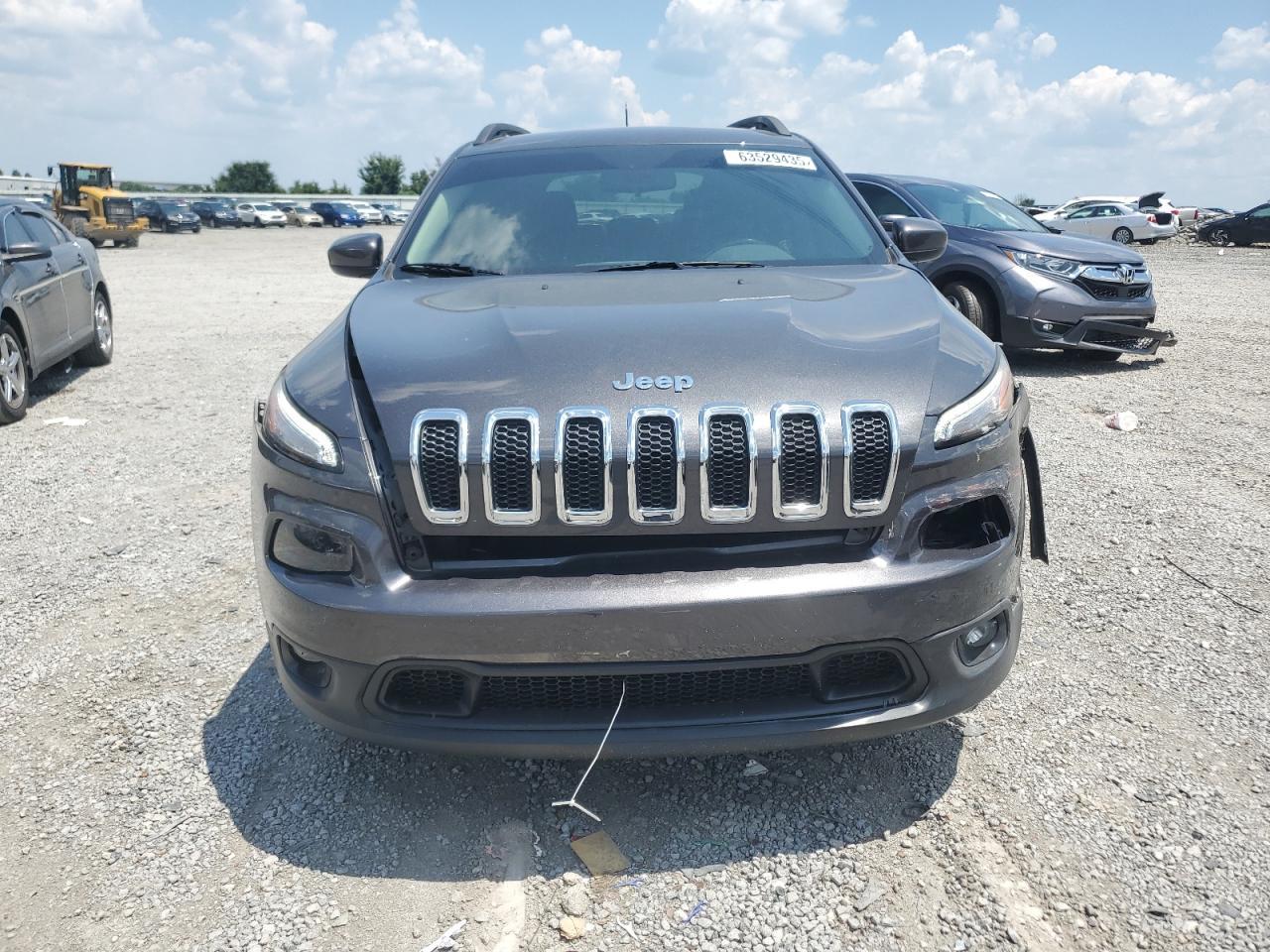 2017 Jeep Cherokee Latitude - Image 5