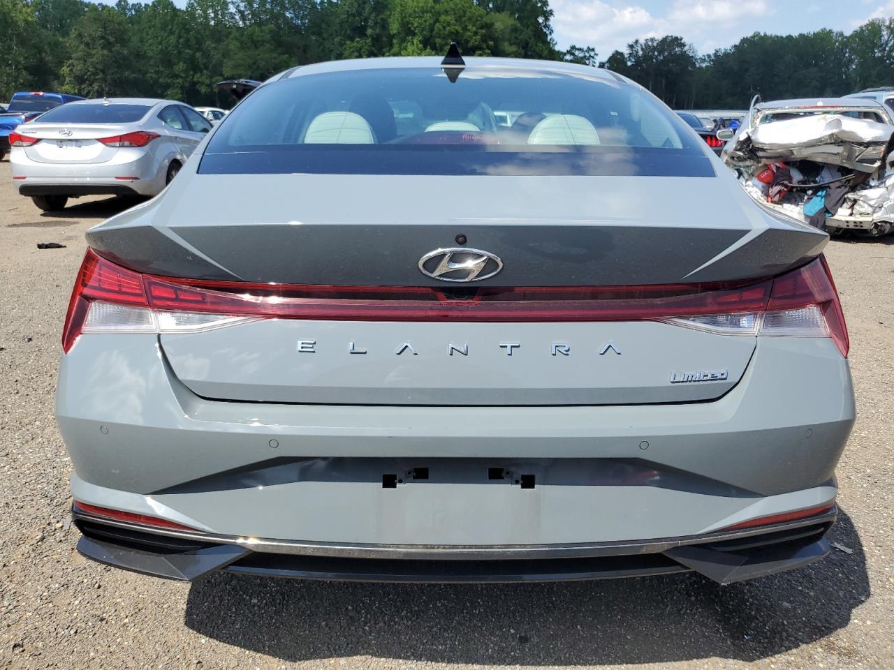 2021 Hyundai Elantra Limited - Фото 6