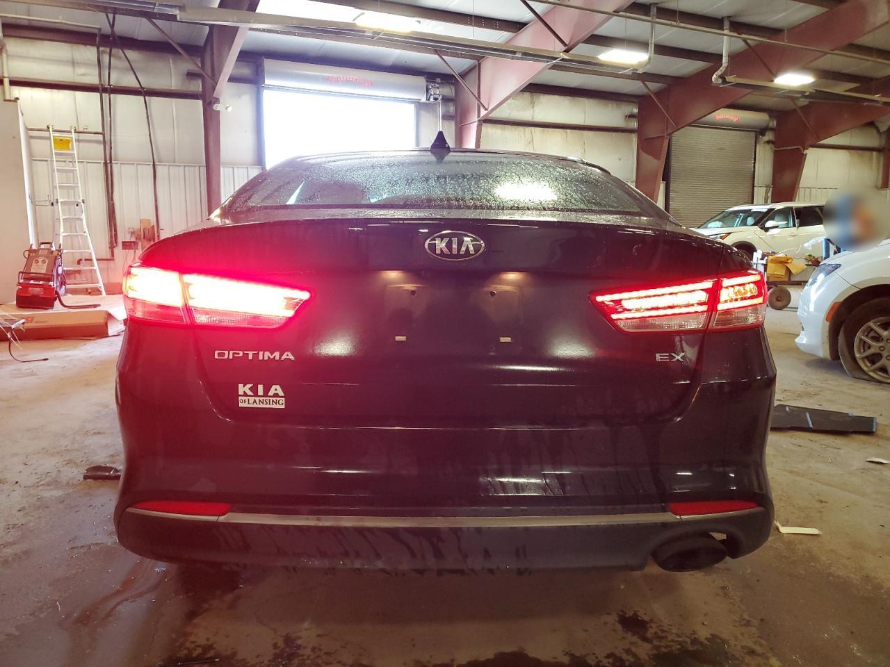 2018 Kia Optima Ex - Фото 6