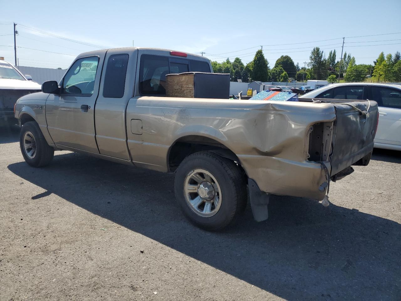 2003 Ford Ranger Super Cab - Image 2