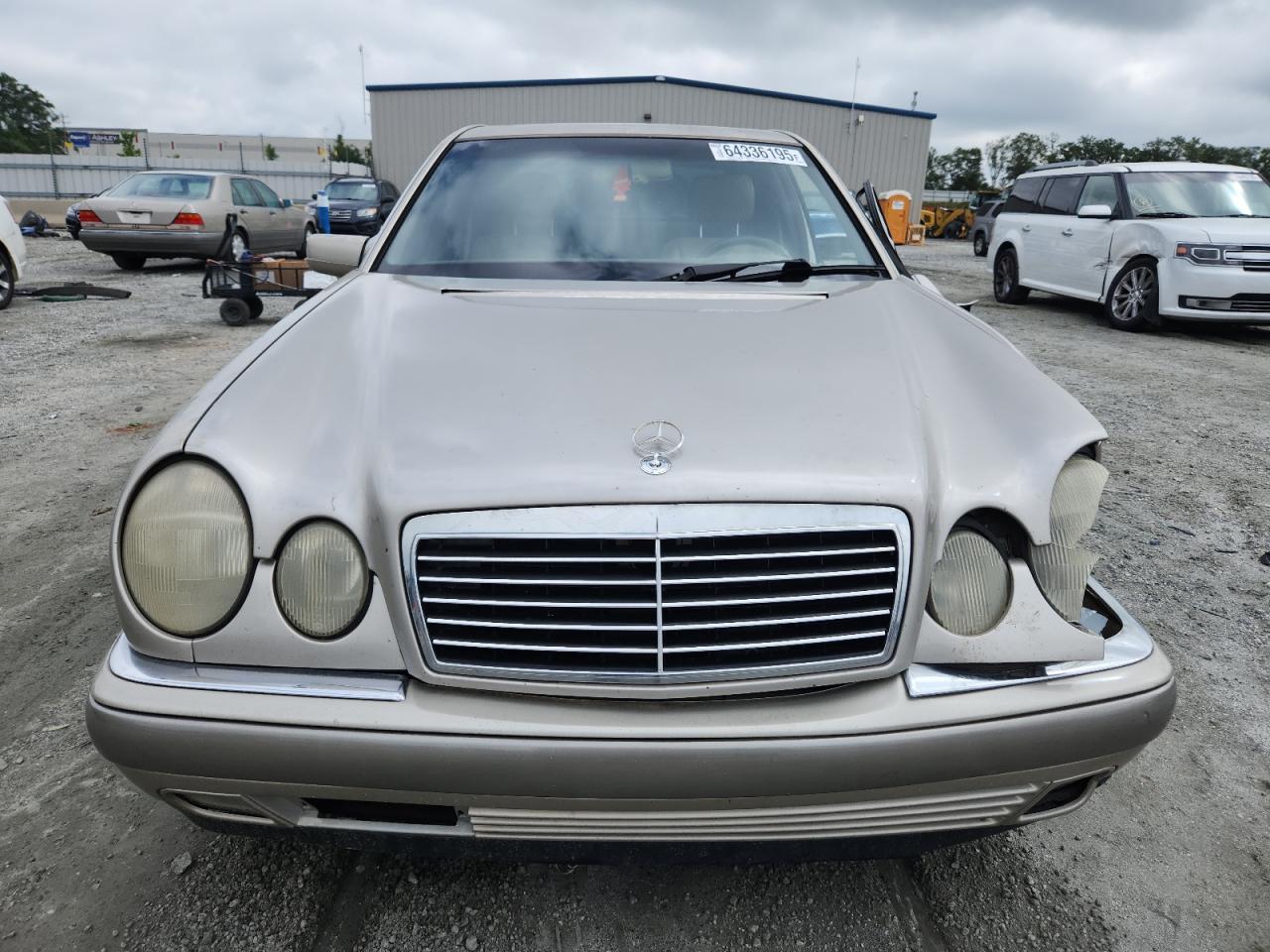 1997 Mercedes-Benz E 320 - Фото 5