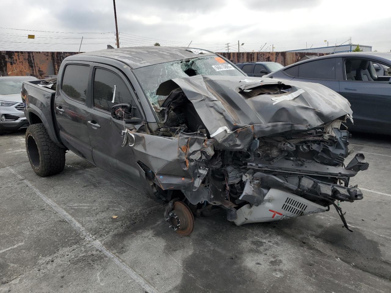 2016 Toyota Tacoma Double Cab - Фото 4