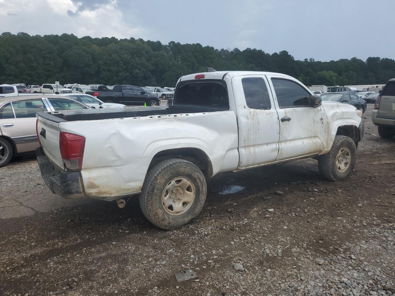 2020 Toyota Tacoma Access Cab - Фото 3