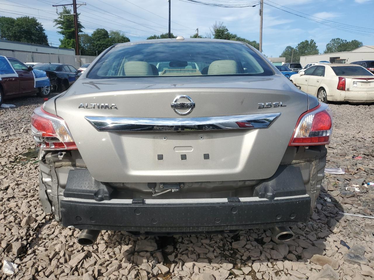 2013 Nissan Altima 3.5S - Image 6
