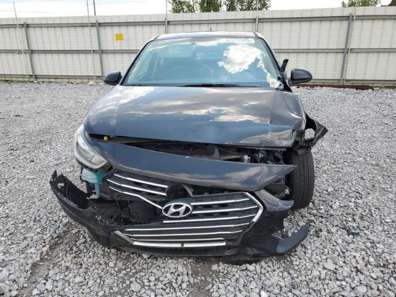 2021 Hyundai Accent Se - Фото 5