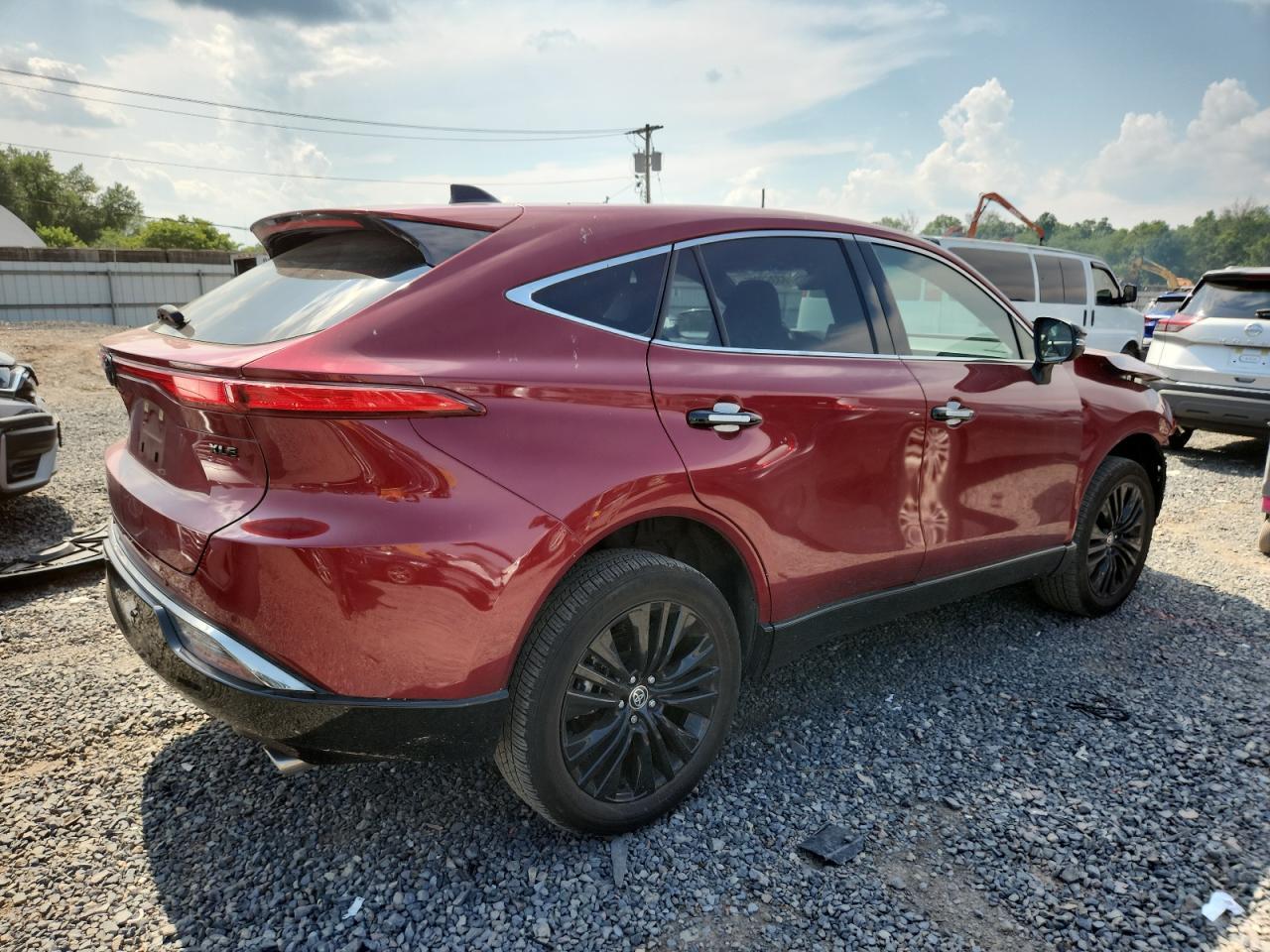 2023 Toyota Venza Le - Фото 3