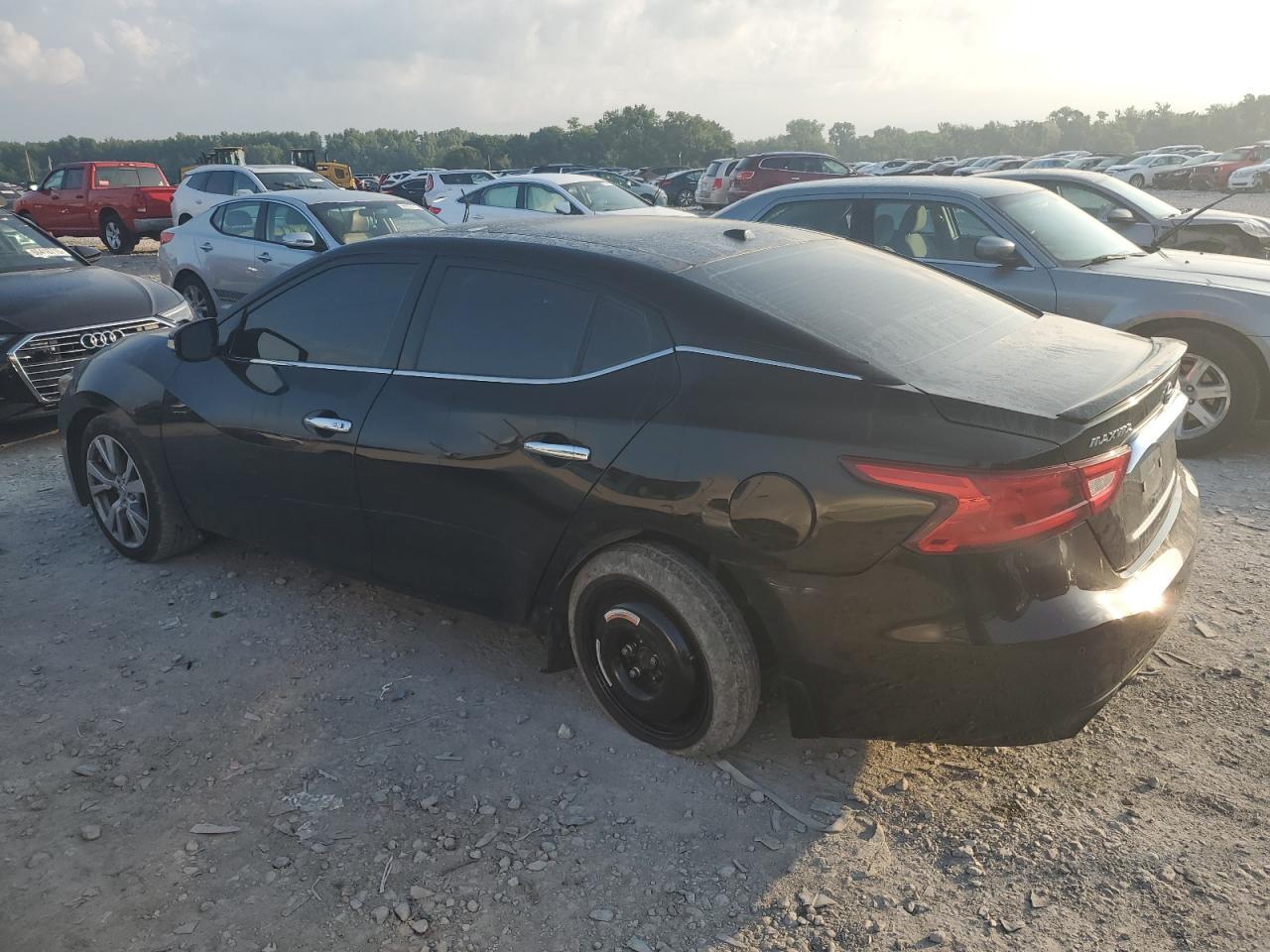 2017 Nissan Maxima 3.5S - Image 2