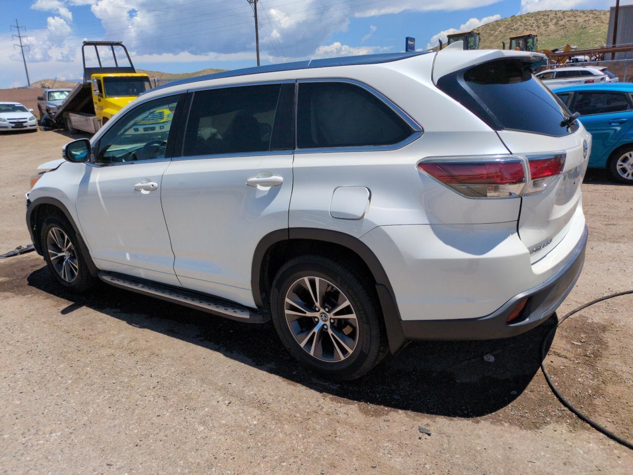 2016 Toyota Highlander Xle - Фото 2