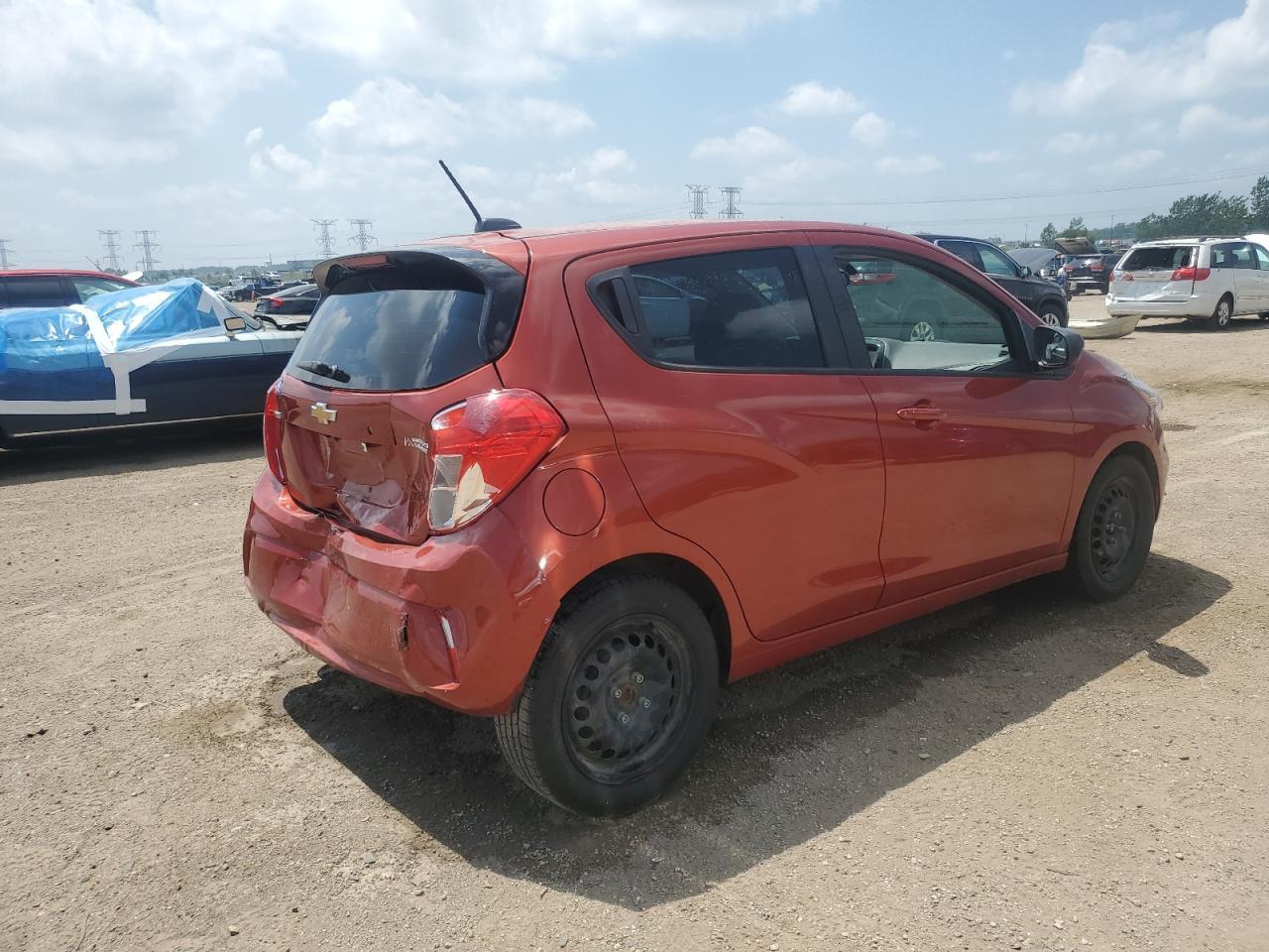 2021 Chevrolet Spark Ls - Фото 3