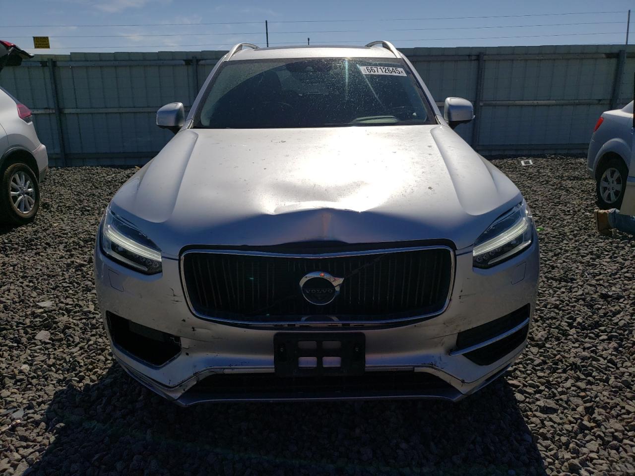 2017 Volvo Xc90 T6 - Image 5