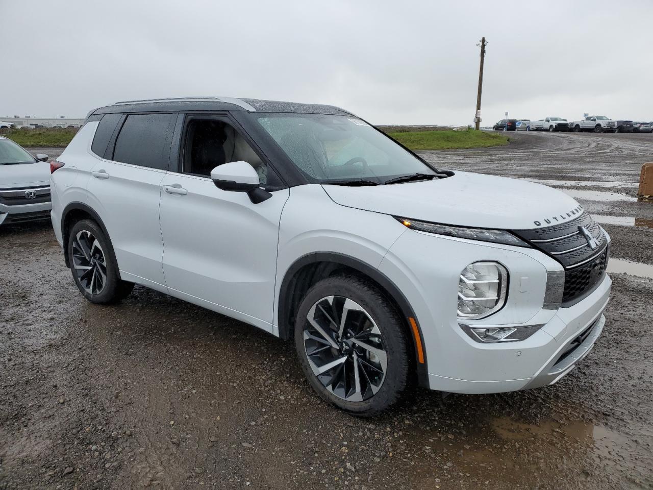 2024 Mitsubishi Outlander Sel - Фото 4