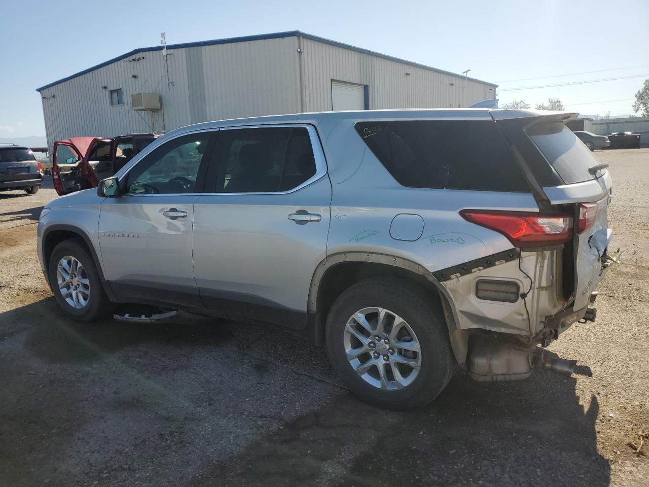 2021 Chevrolet Traverse Ls - Image 2