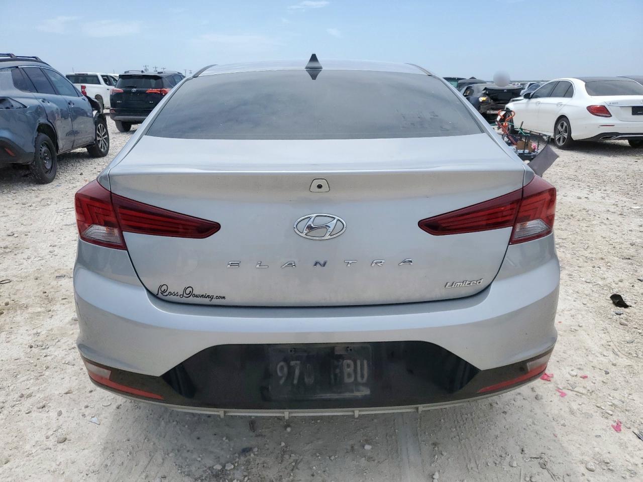 2020 Hyundai Elantra Sel - Фото 6