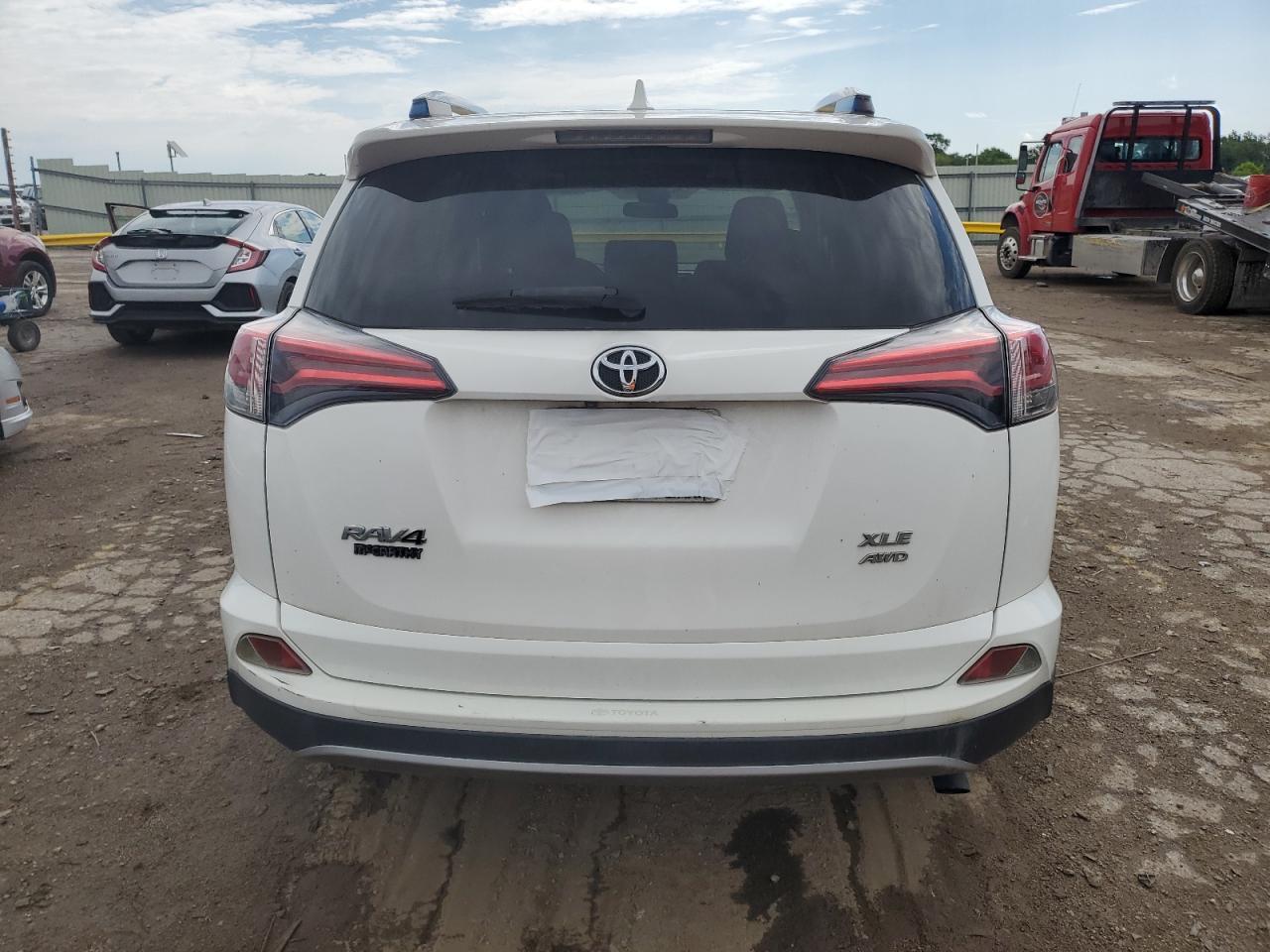 2017 Toyota Rav4 Xle - Фото 6