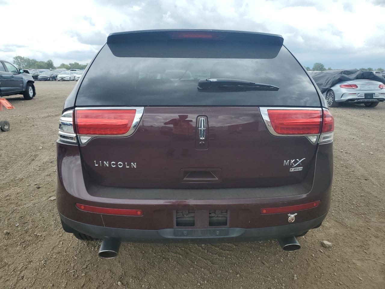 2011 Lincoln Townhouse Mkx - Фото 6