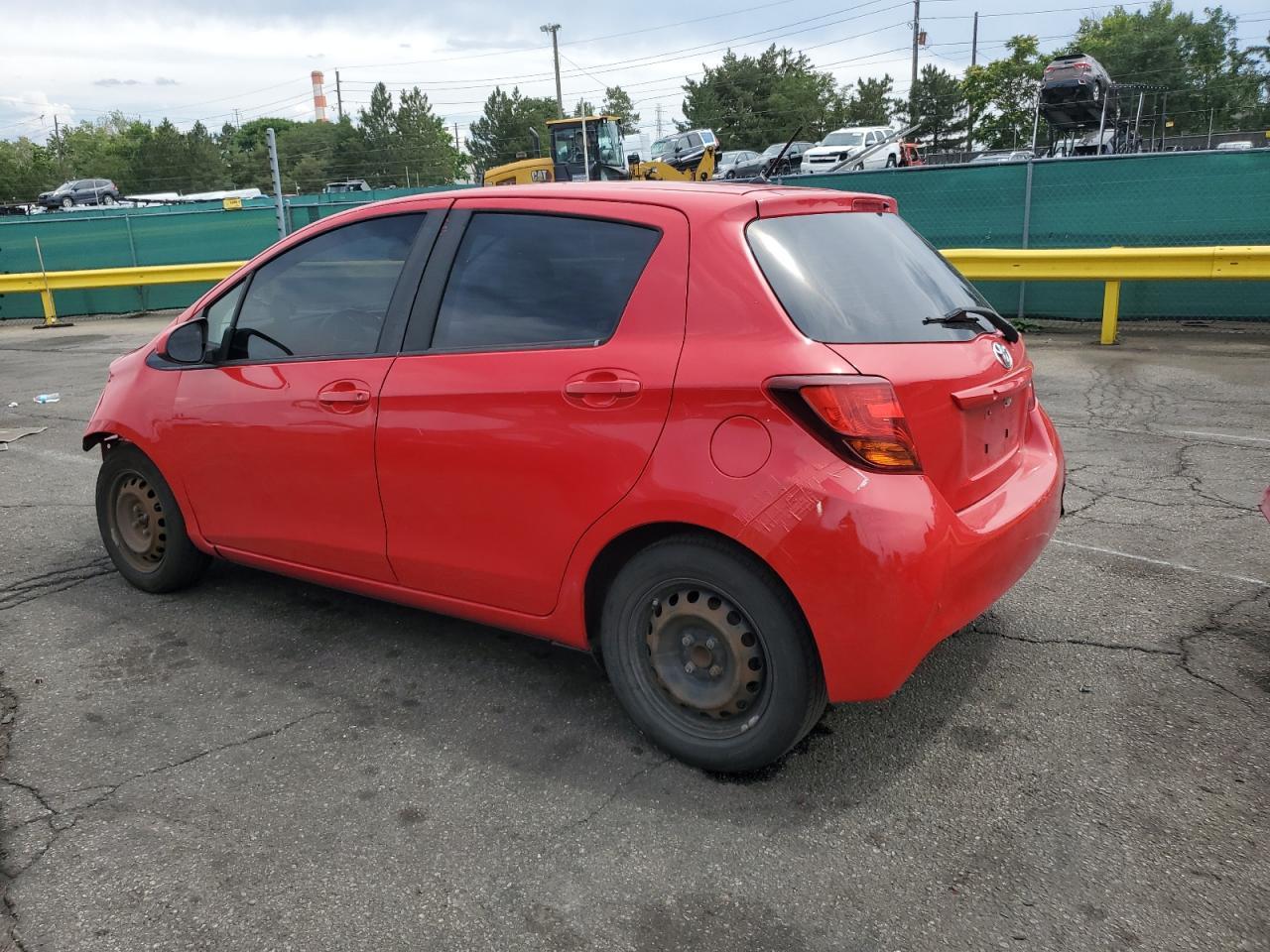 2015 Toyota Yaris - Image 2