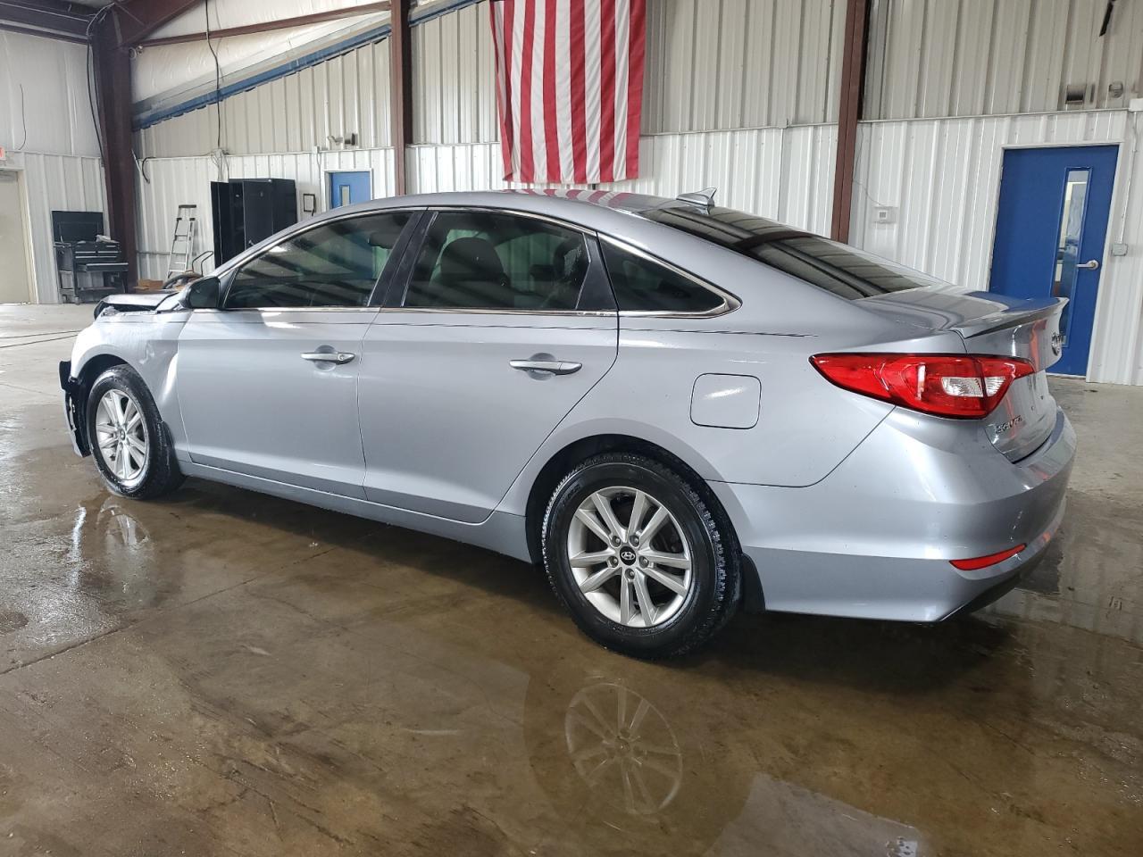 2017 Hyundai Sonata Se - Фото 2