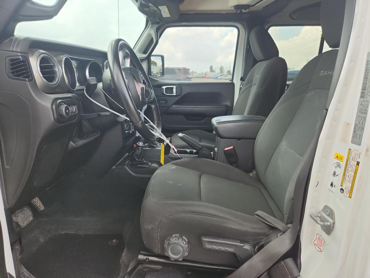 2019 Jeep Wrangler Unlimited Sahara - Image 7