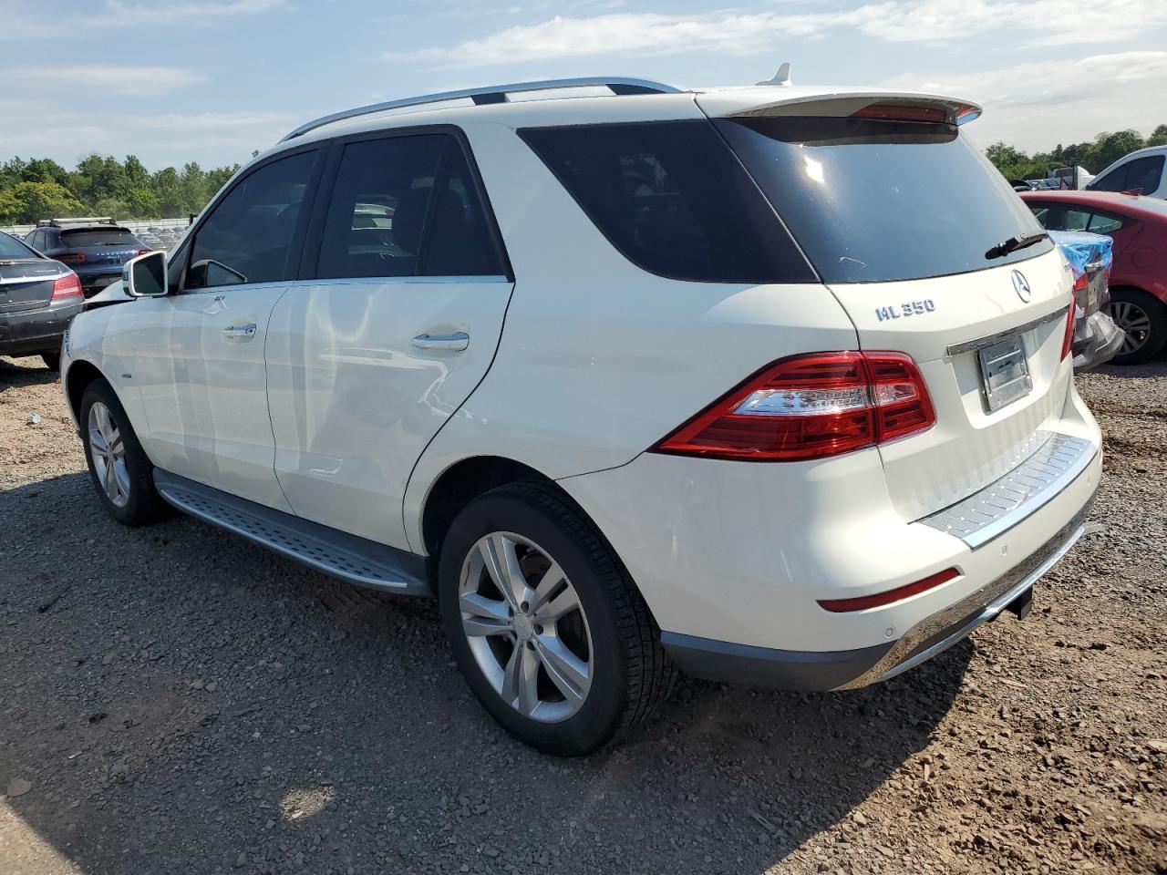 2012 Mercedes-Benz Ml 350 Bluetec - Image 2