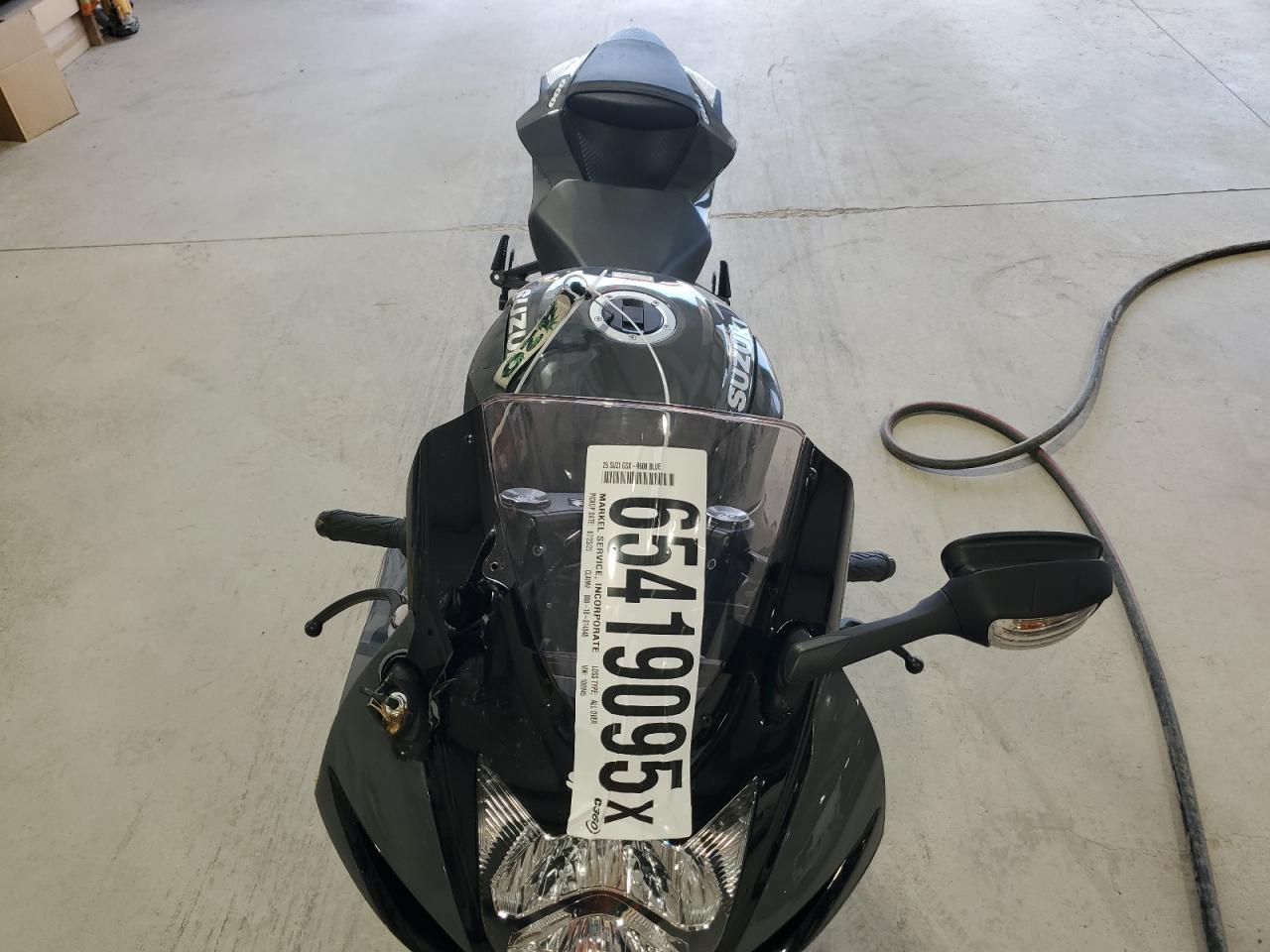 2025 Suzuki Gsx-R600 - Image 5