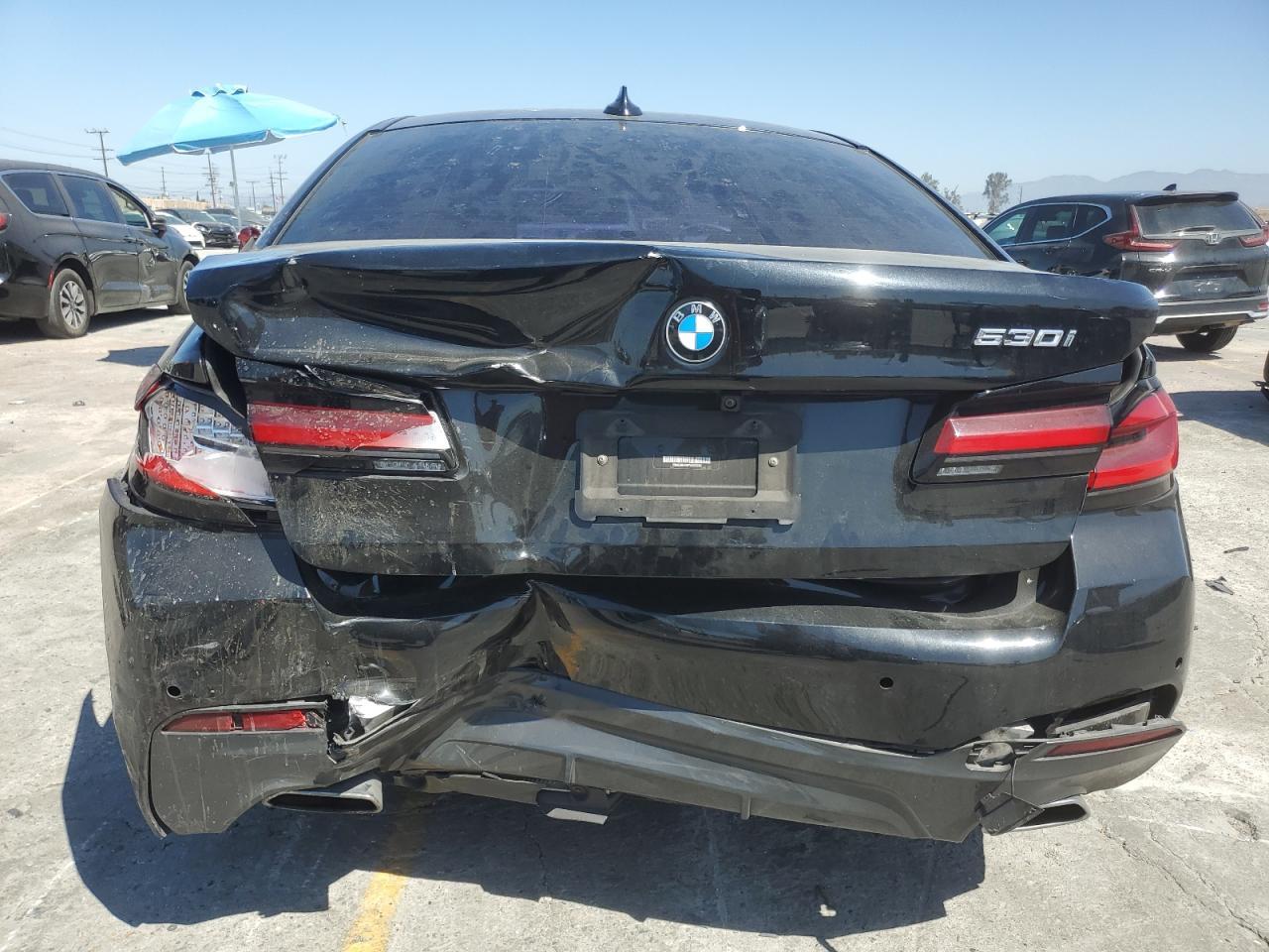 2023 BMW 530 I - Фото 6