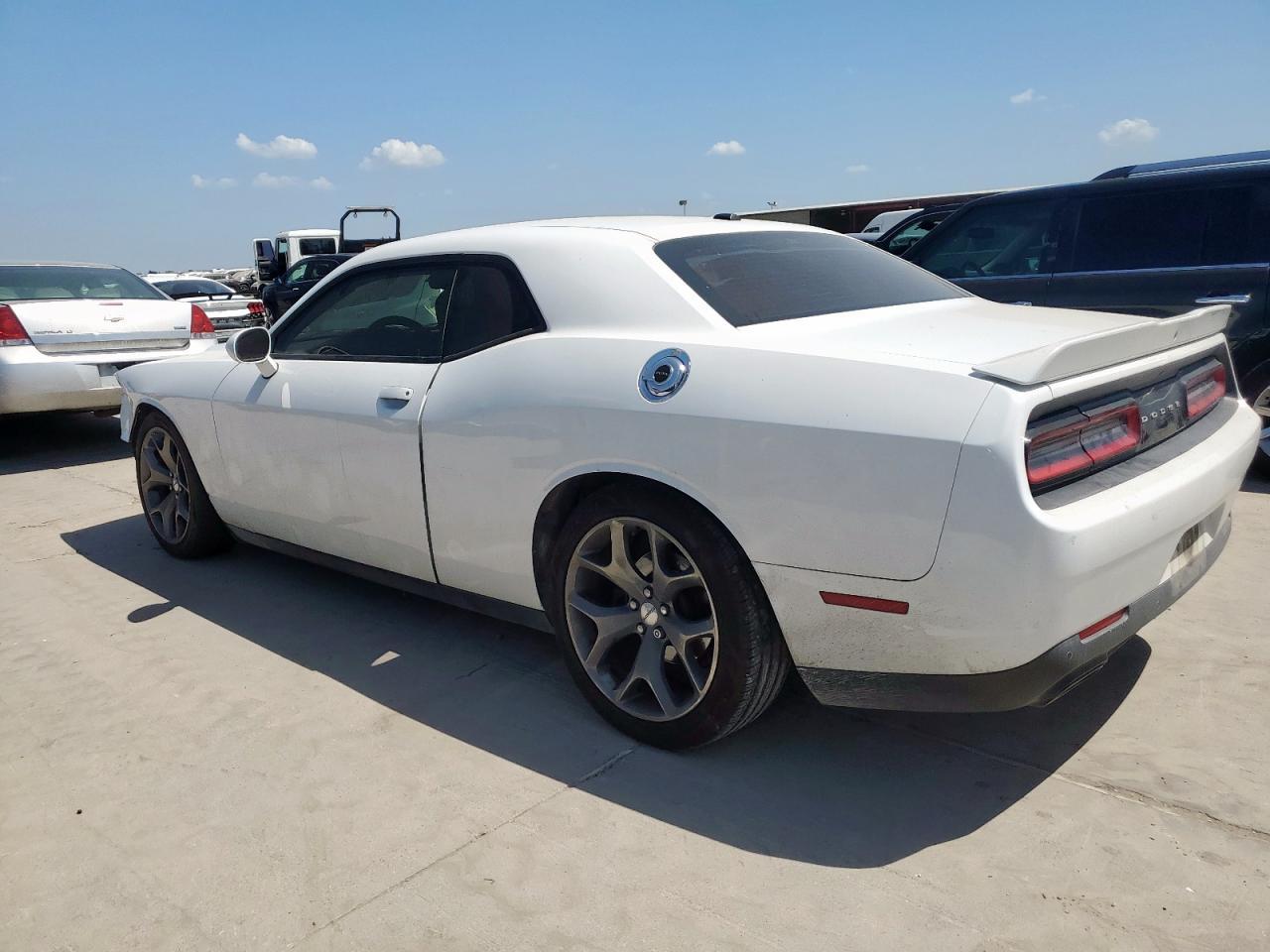 2015 Dodge Challenger Sxt - Фото 2