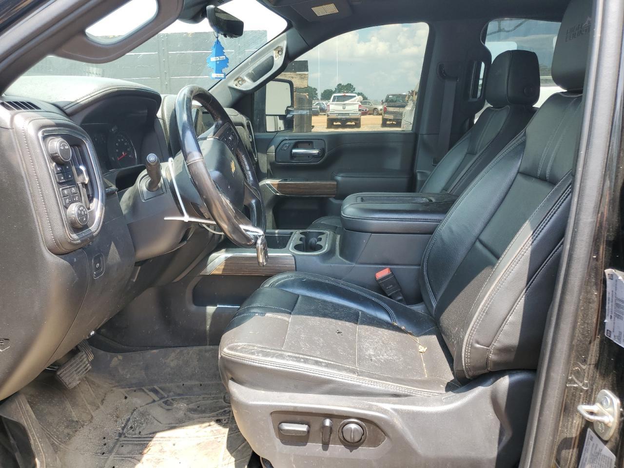 2021 Chevrolet Silverado K3500 High Country - Фото 7