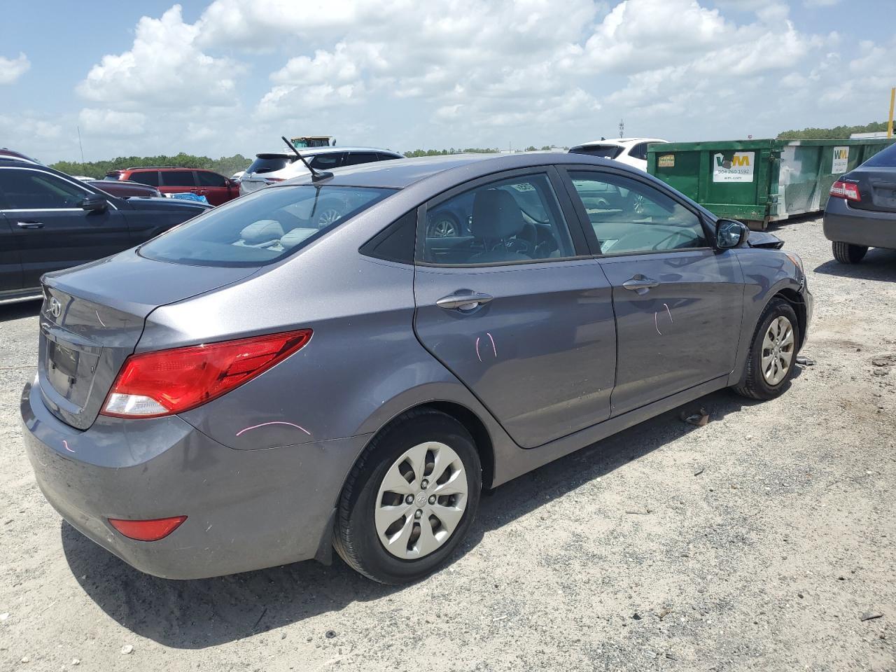 2016 Hyundai Accent Se - Image 3