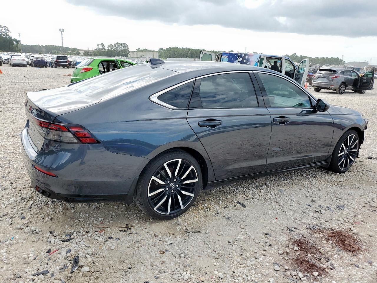 2024 Honda Accord Touring Hybrid - Фото 3