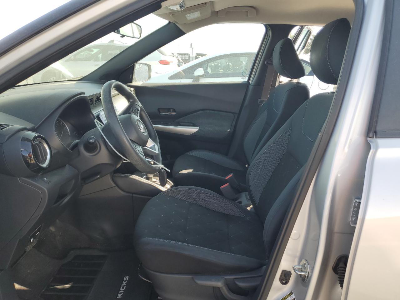 2019 Nissan Kicks S - Image 7