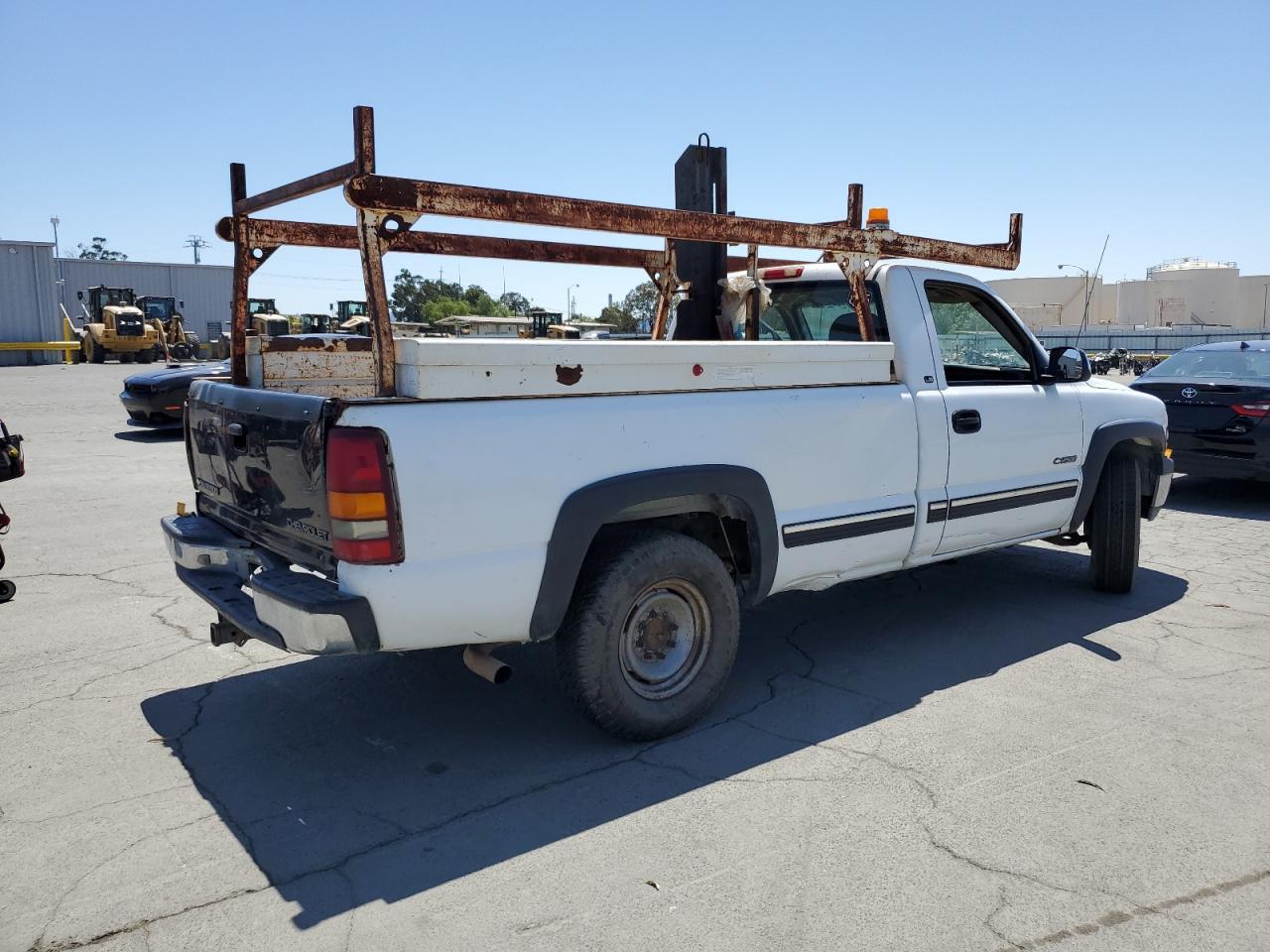 2001 Chevrolet Silverado C2500 - Фото 3