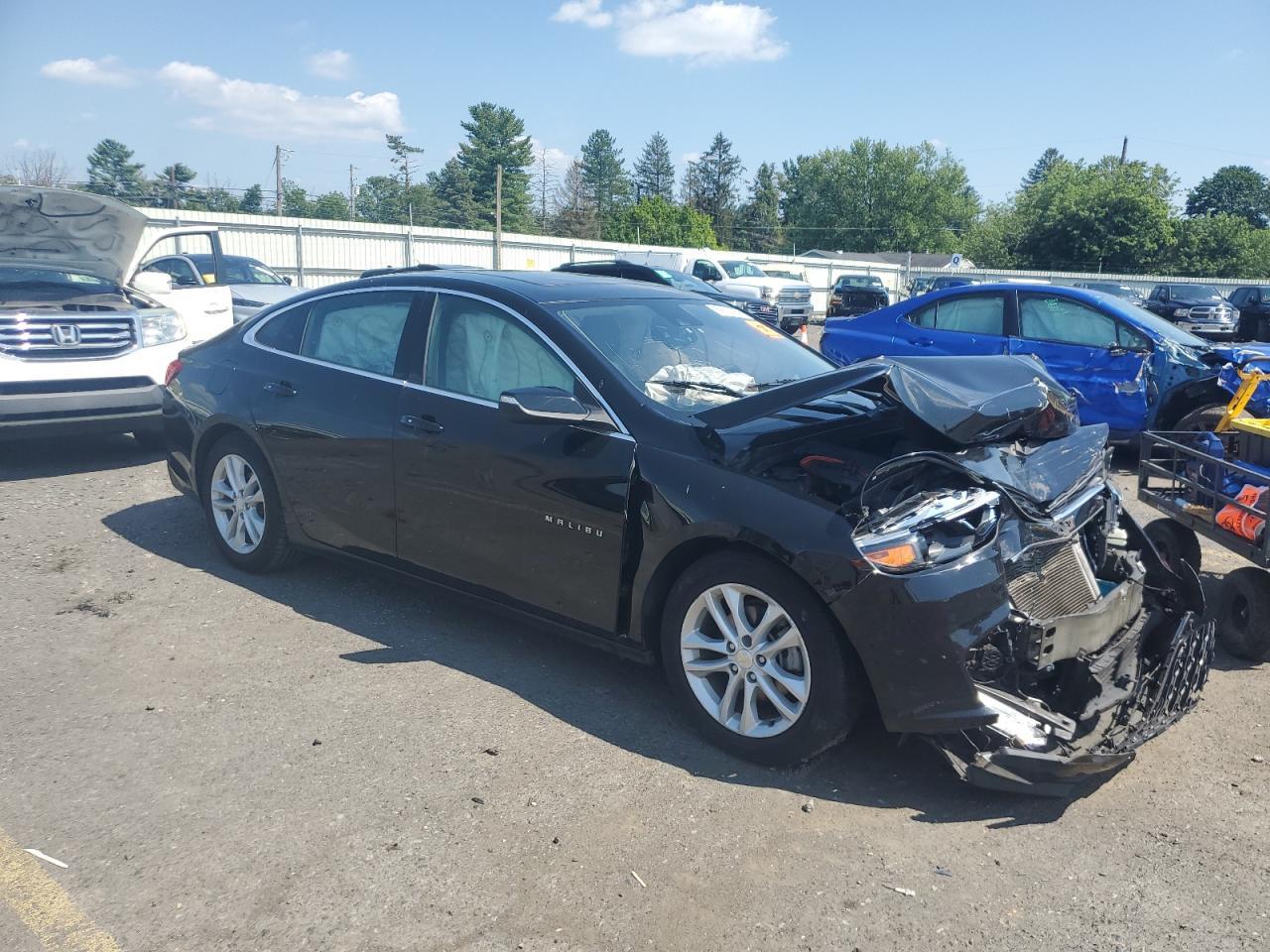 2016 Chevrolet Malibu Hybrid - Image 4