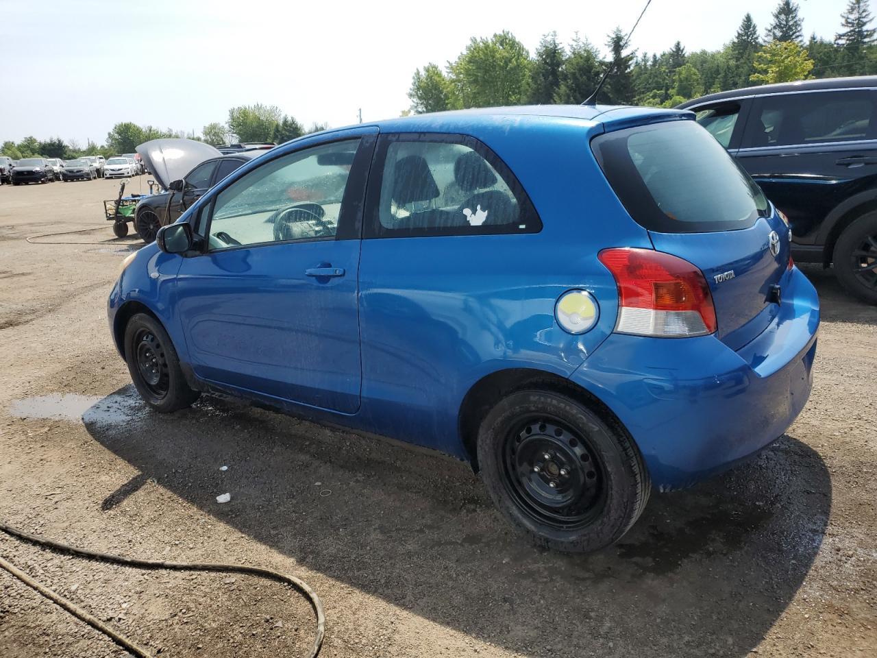 2009 Toyota Yaris - Image 2