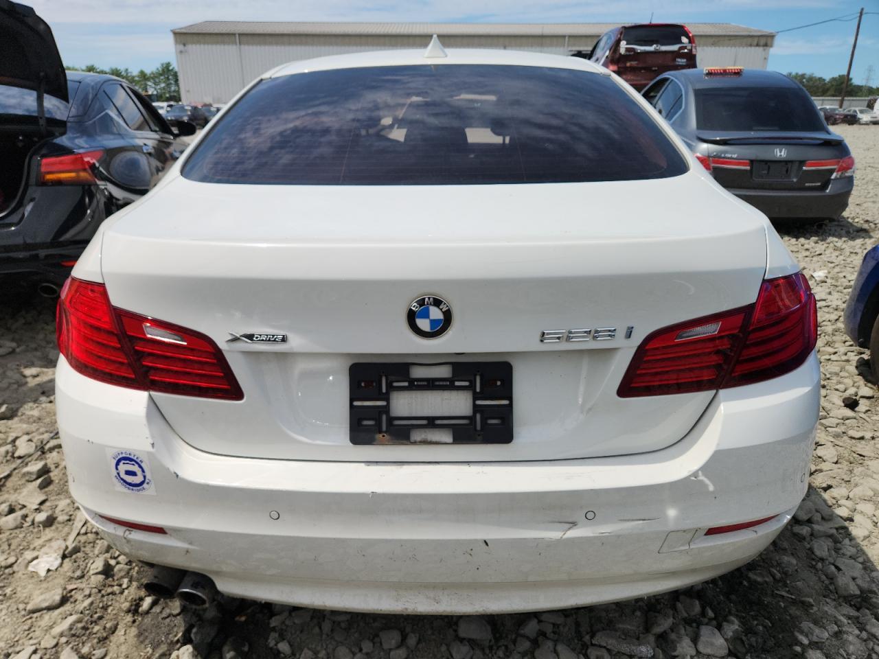 2015 BMW 528 Xi - Image 6