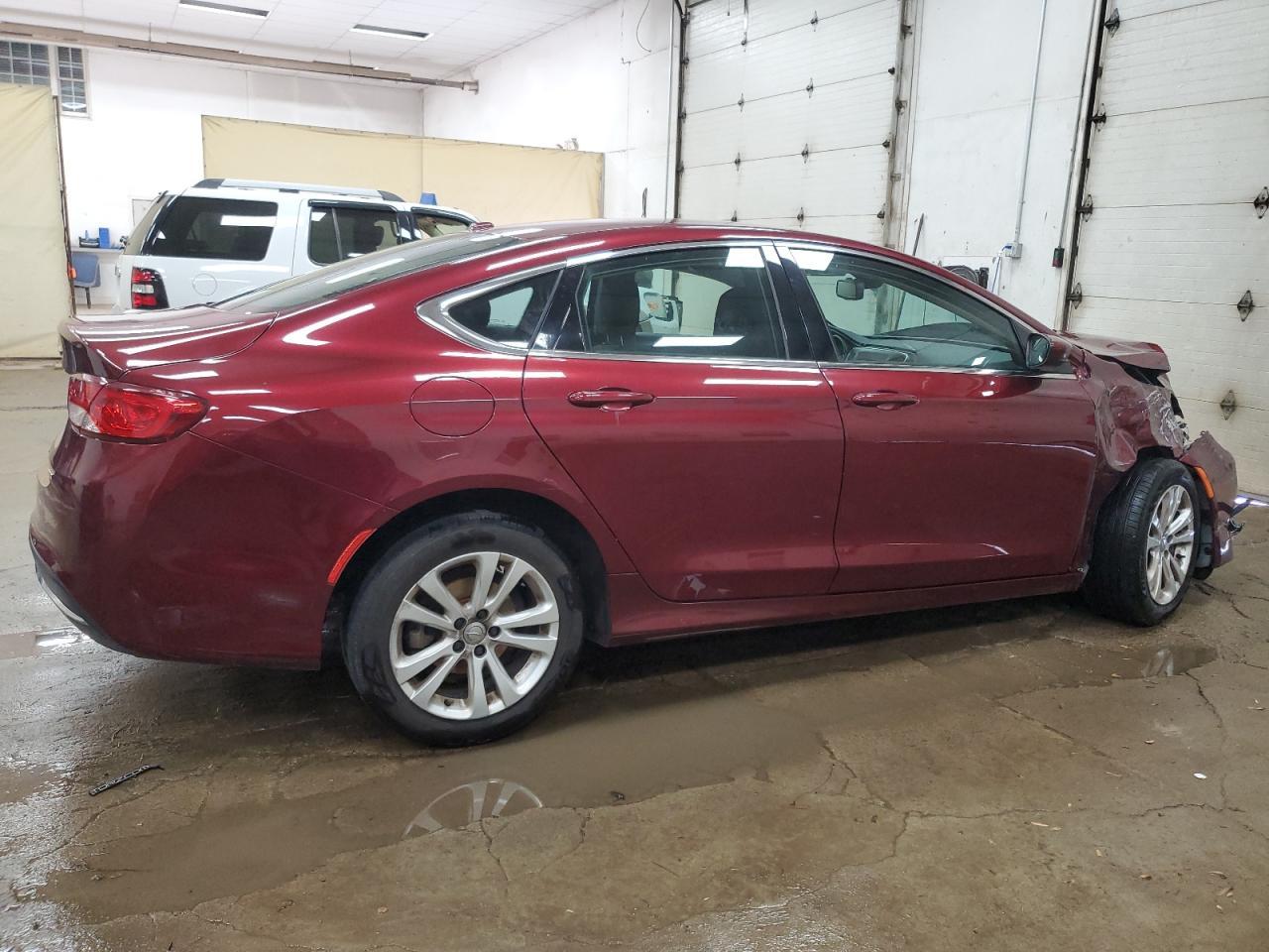 2015 Chrysler 200 Limited - Image 3
