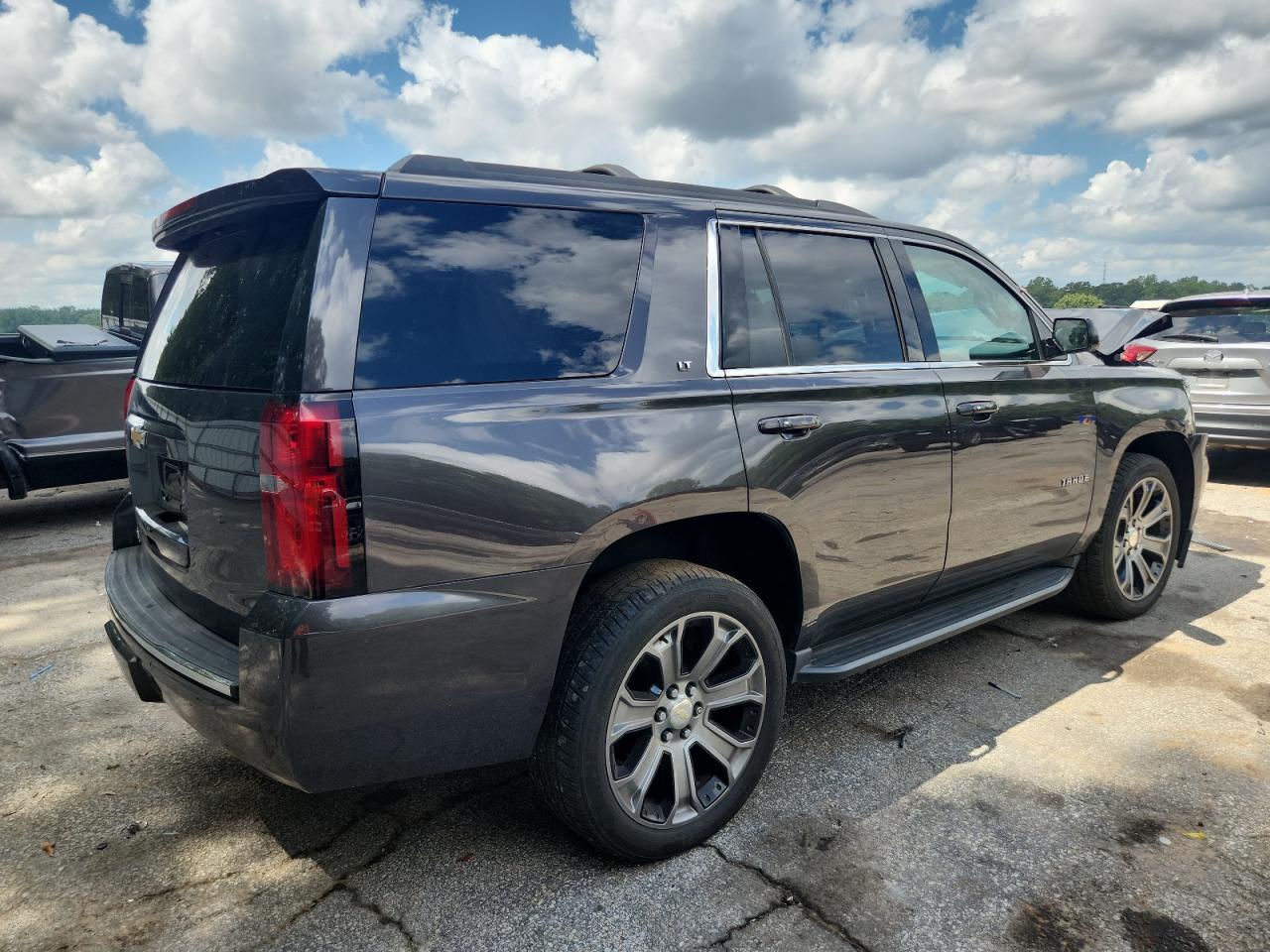 2018 Chevrolet Tahoe C1500 Lt - Фото 3