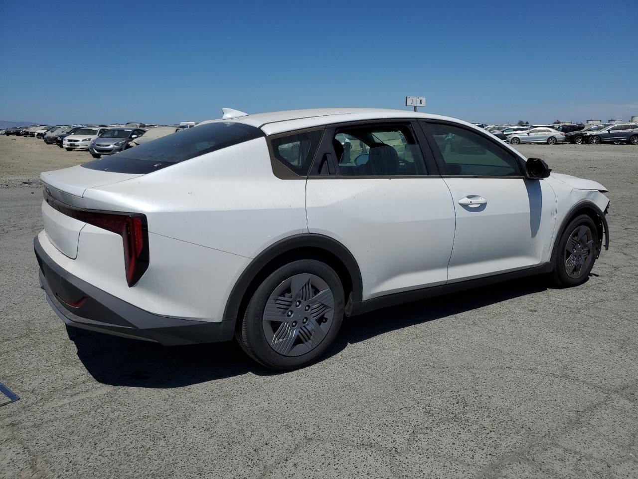 2025 Kia K4 Lx - Фото 3